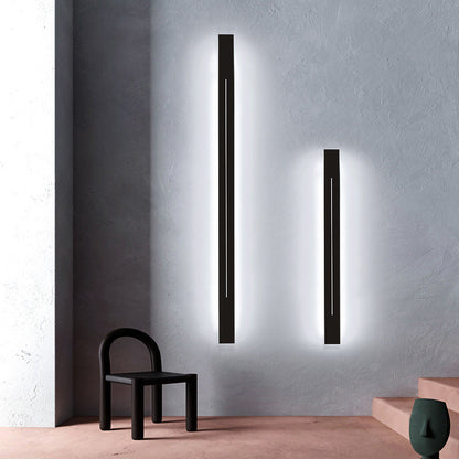 Slim Metal LED Wall Light Fixture