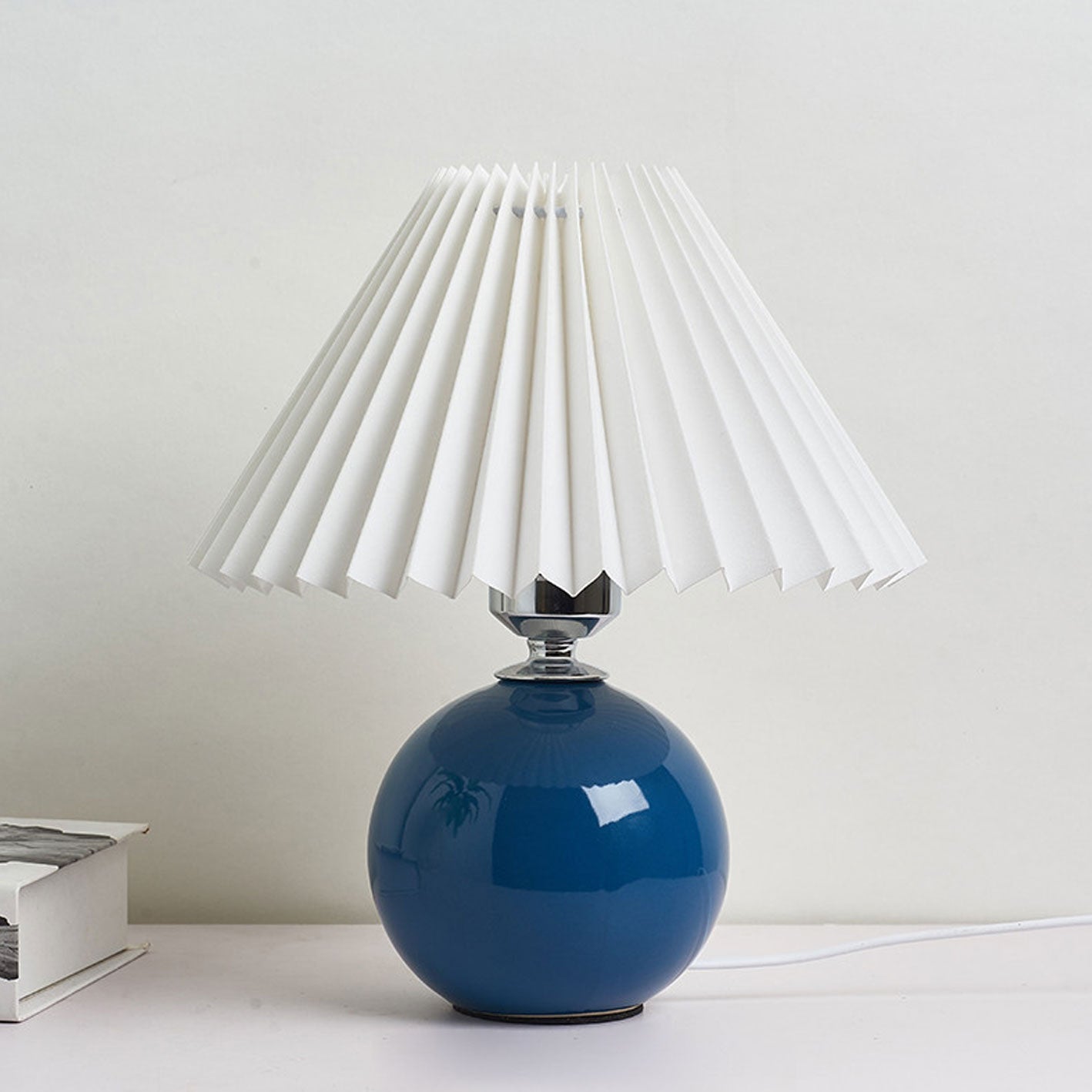 Simple Ceramic Desk Lamp with Folded Shade