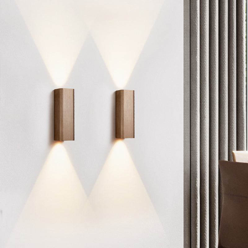 Contemporary LED Wall Sconce Light in Gold Bronze Finish