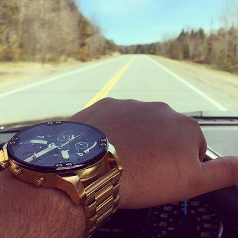 Modern Stainless Steel Quartz Chrono Watch