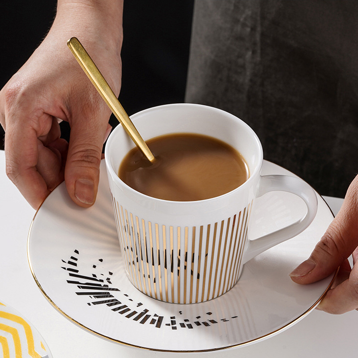 Unique Reflective Coffee Mug