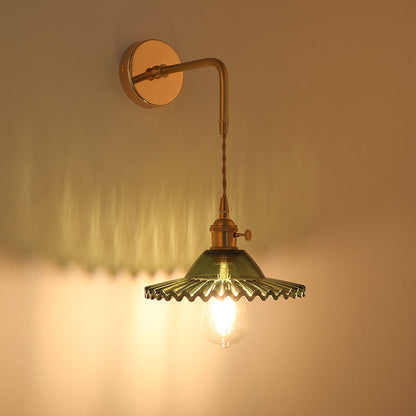Classic Gold Single Light Wall Sconce Lamp