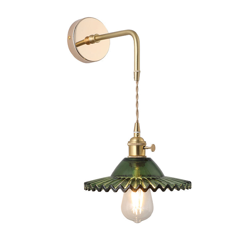 Classic Gold Single Light Wall Sconce Lamp