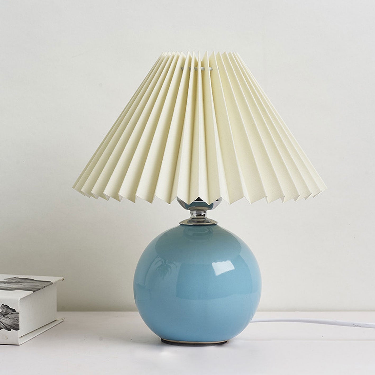 Simple Ceramic Desk Lamp with Folded Shade