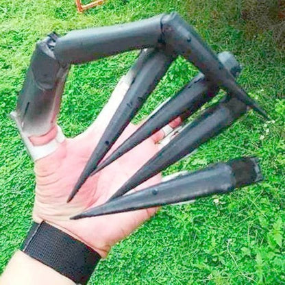 Spooky Claw Halloween Finger Props