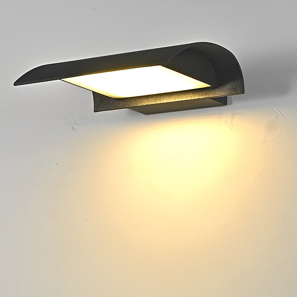 Sleek Outdoor IP65 LED Black Wall Light Fixture