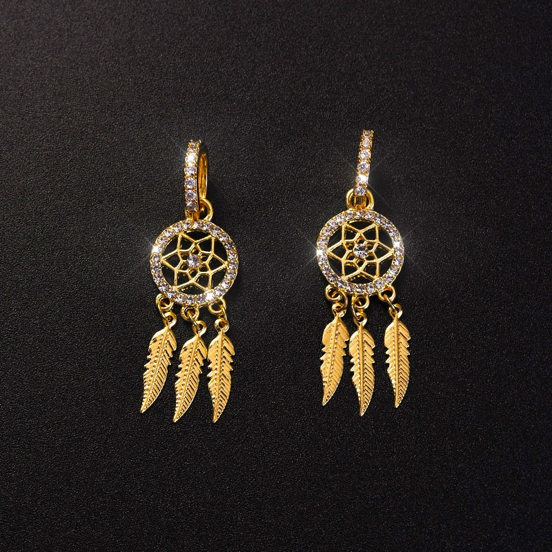 Luxurious 14k Gold Stud Earrings