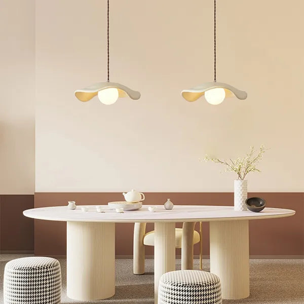 Elegant Natural Leaf Pendant Light