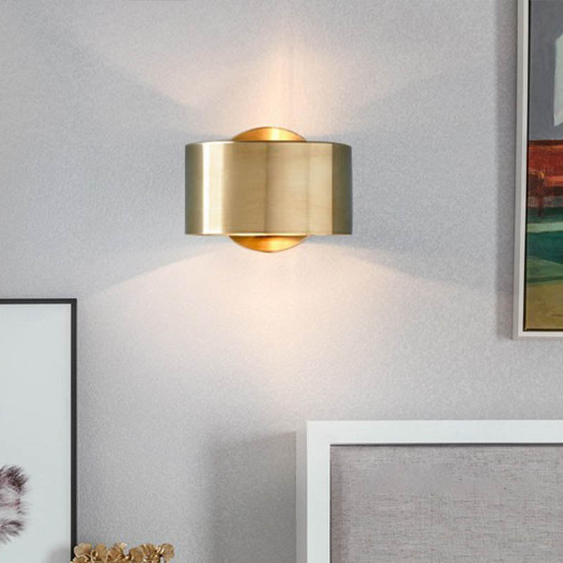 Sleek Gold Metal Wall Lamp for Living Room - Cofik