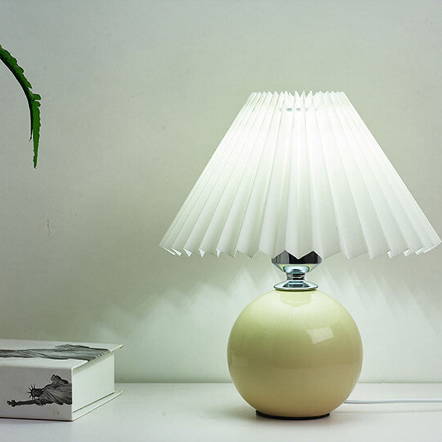 Simple Ceramic Desk Lamp with Folded Shade