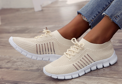 Fashionable Men's Sneakers for Sports and Daily Wear