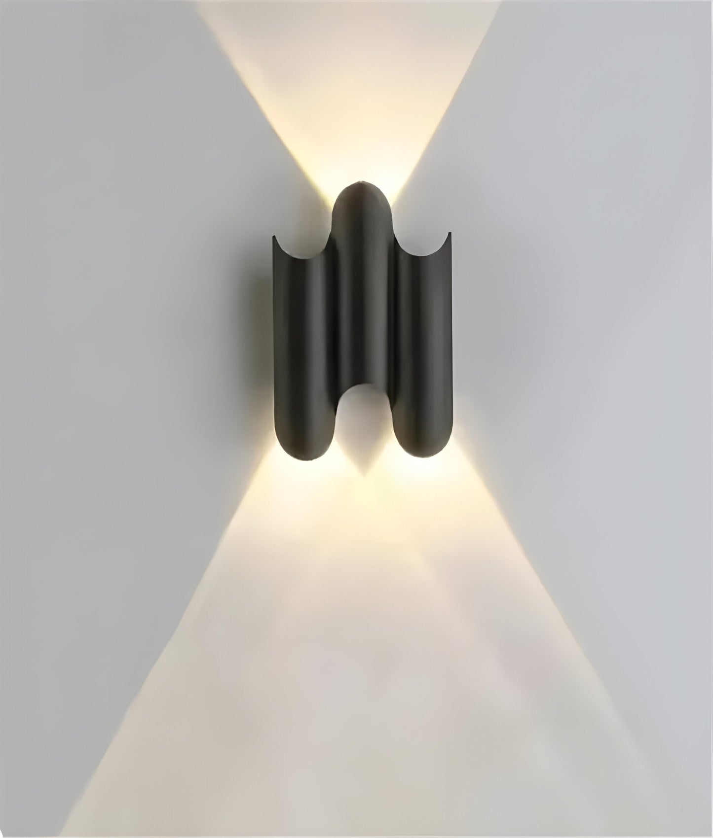Outdoor Weatherproof Wall Light Fixture