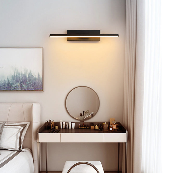 Stylish Adjustable Wall Mount Lamp