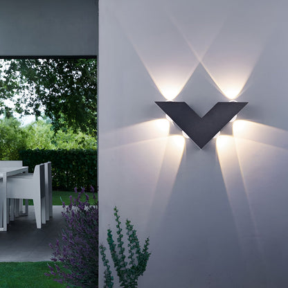 Sleek Outdoor LED Wall Light Waterproof Black Fixture
