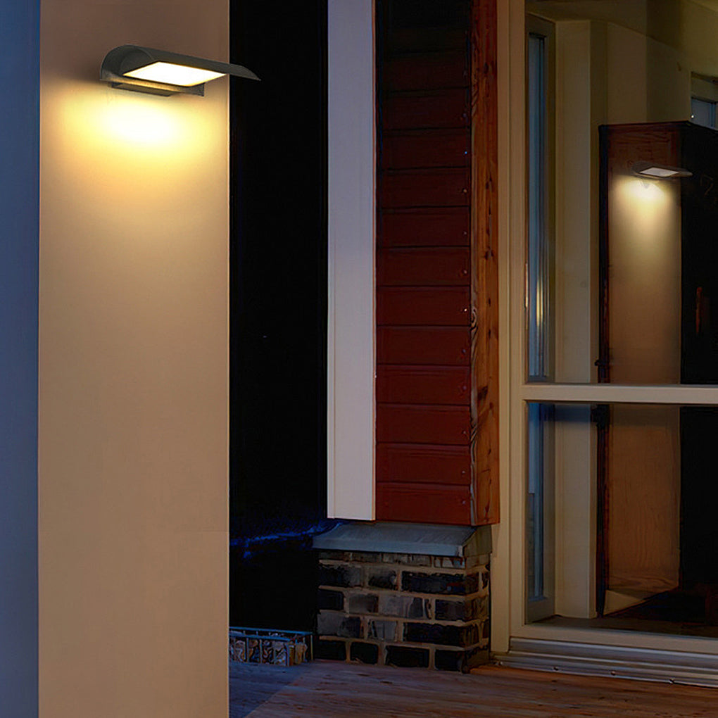 Sleek Outdoor IP65 LED Black Wall Light Fixture