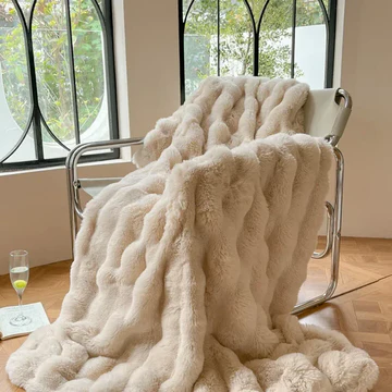 Soft Plush Faux Fur Winter Blanket
