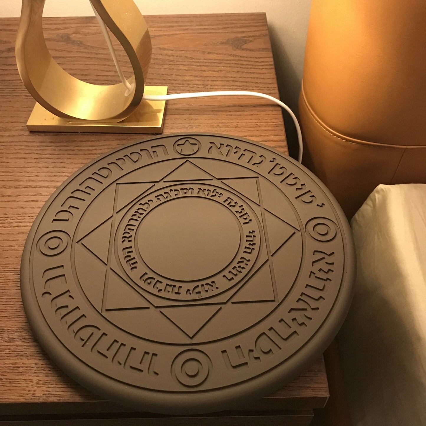 Quick Wireless Phone Charging Pad