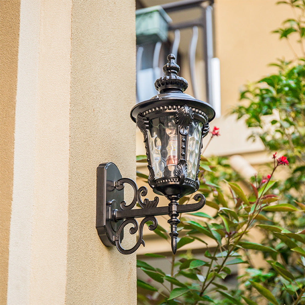 Classic Metal Exterior Wall Light