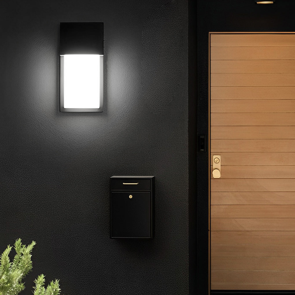 Outdoor 10W Black Weatherproof LED Wall Lamp