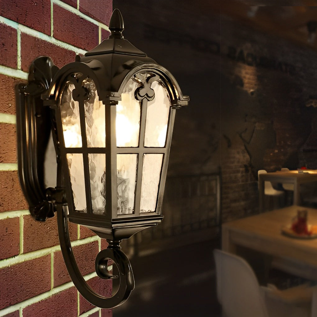 Classic Metal Weatherproof Outdoor Wall Light Fixture