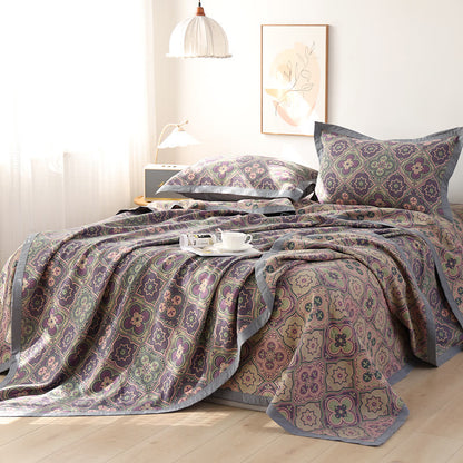 Soft Floral Reversible Quilt for Full Queen King Beds