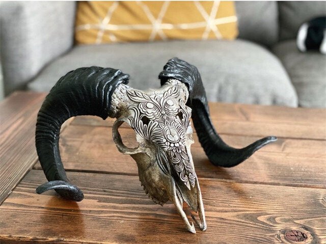 Decorative Ram Skull Figurine