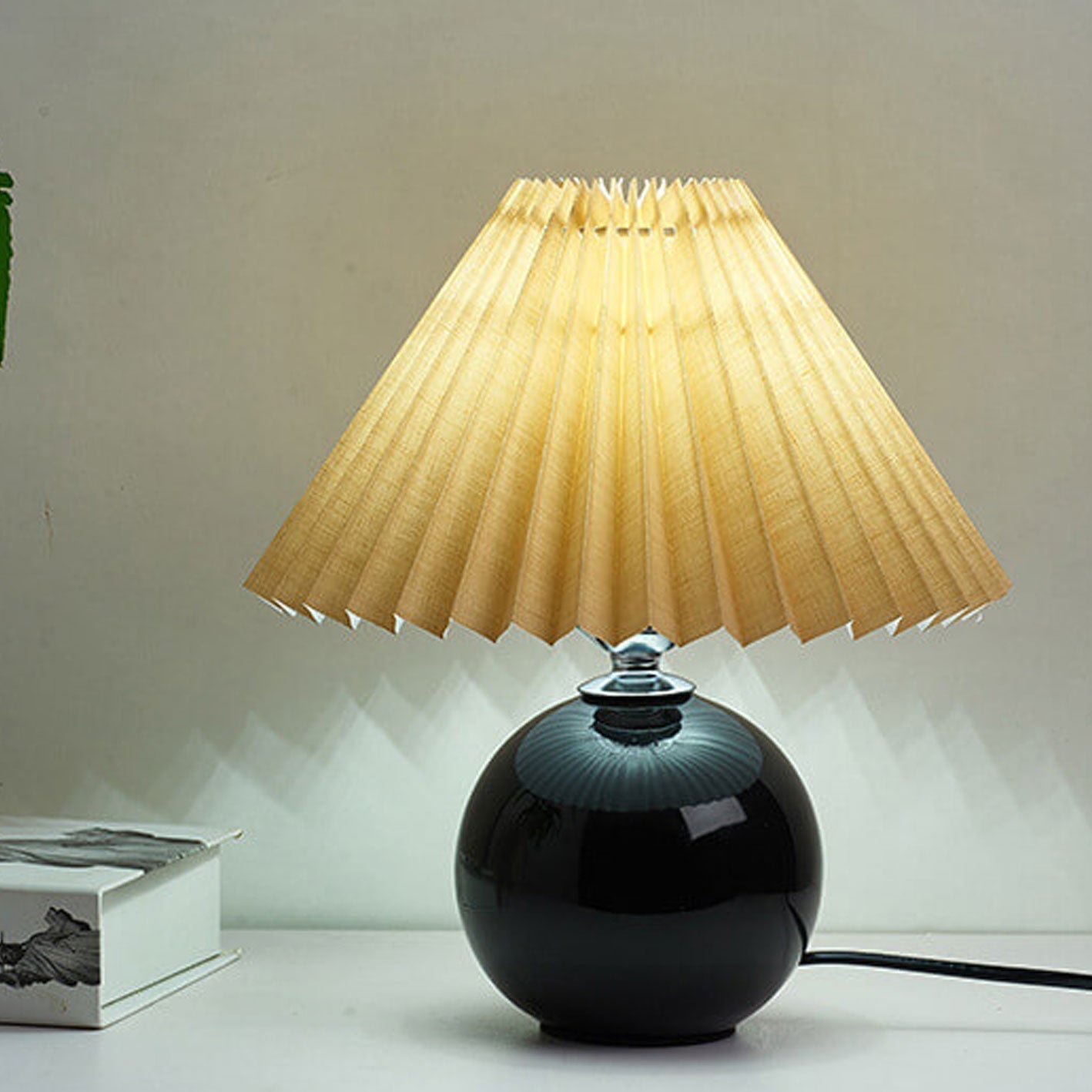Simple Ceramic Desk Lamp with Folded Shade