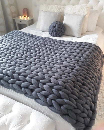 Thick Cozy Knitted Throw Blanket