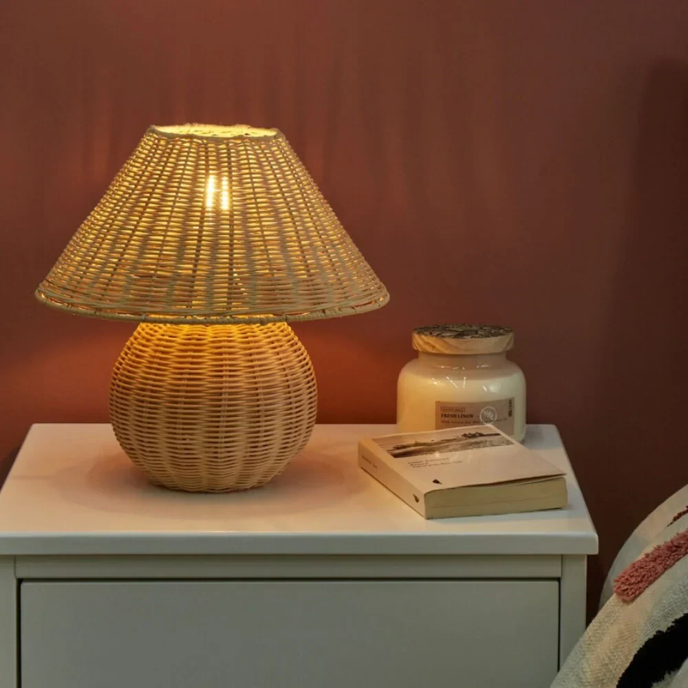 Traditional Home Desk Lamp