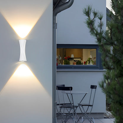 Bright Adjustable LED Outdoor Wall Light