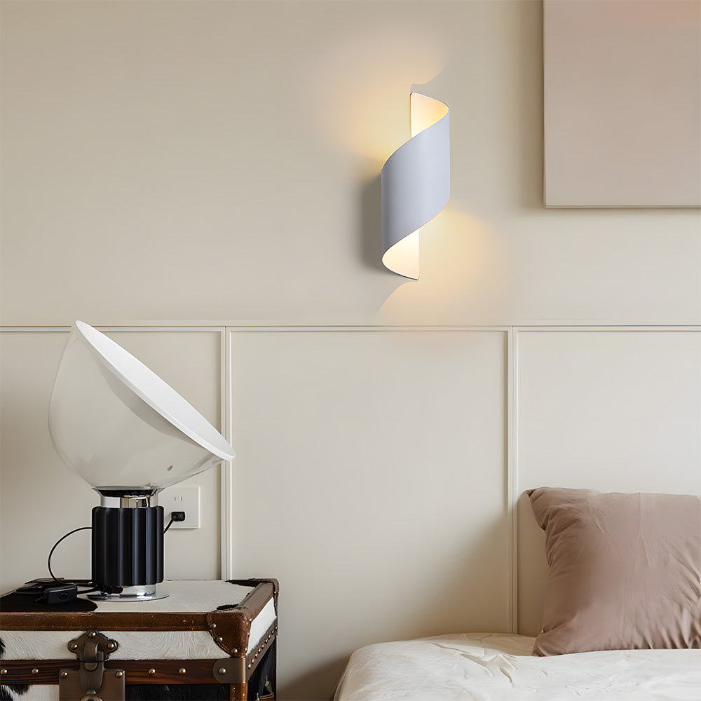 Sleek Metal LED Wall Light