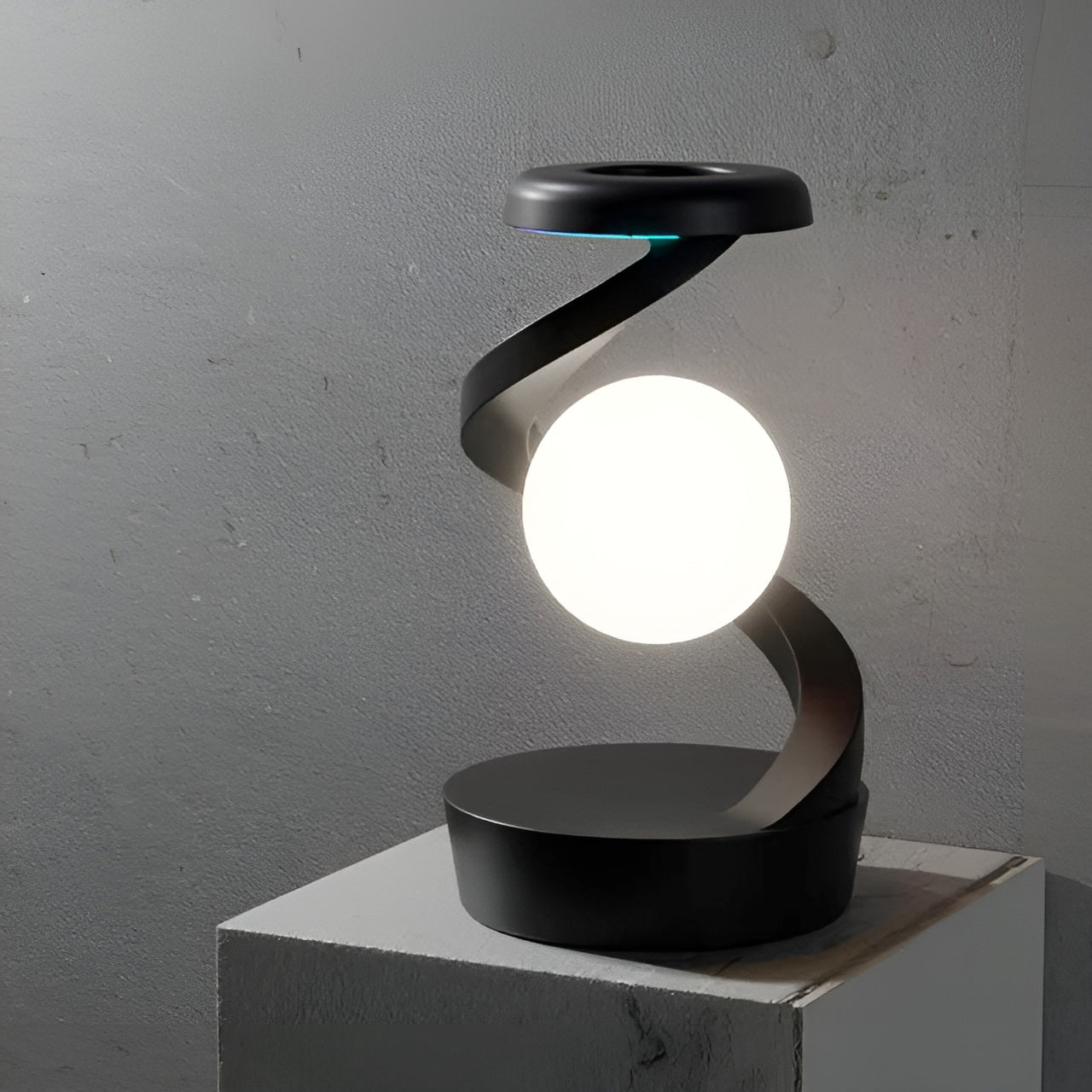 Sleek Adjustable Desk Lamp