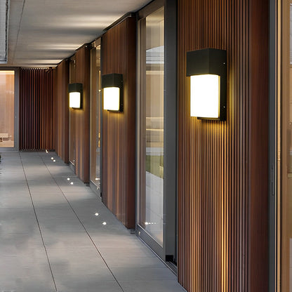 Outdoor 10W Black Weatherproof LED Wall Lamp