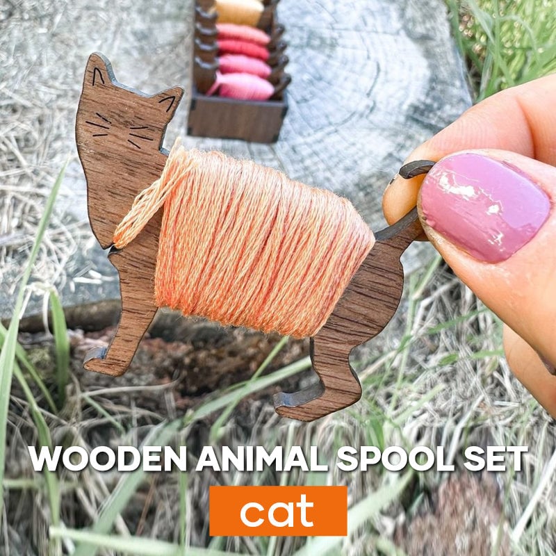 Colorful Wooden Bunny Thread Holder 16 Piece Set