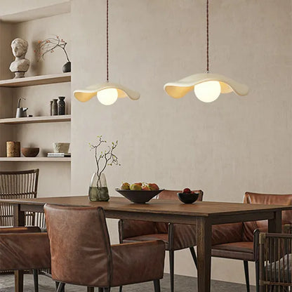 Elegant Natural Leaf Pendant Light