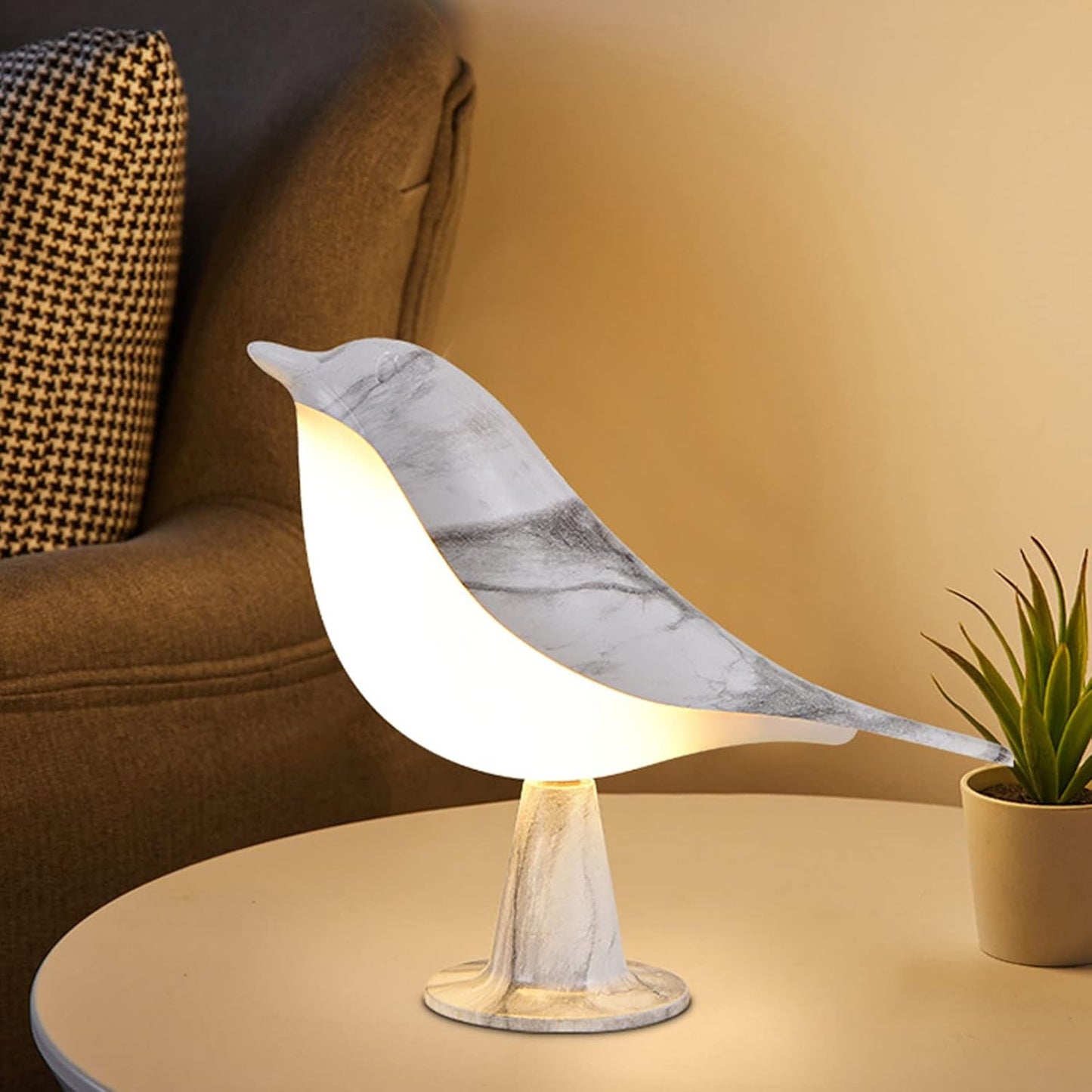 Rustic Wooden LED Desk Lamp Bird Style