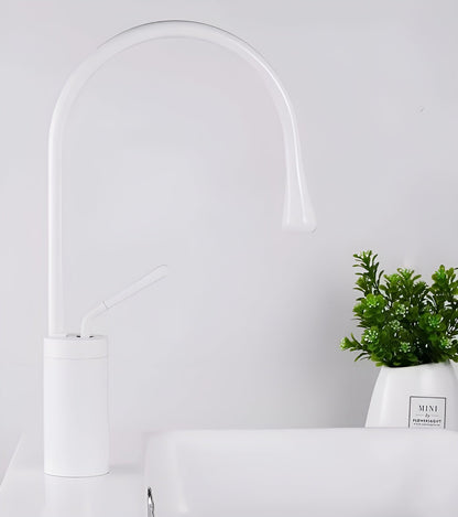 EasyTouch 360° Faucet with Smooth Leak-Free Operation