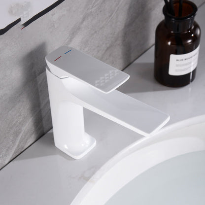 Stylish Copper Bathroom Sink Faucet with Lever Handle