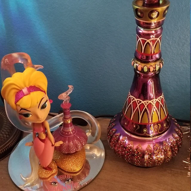 Magical Genie Lamp Bottle