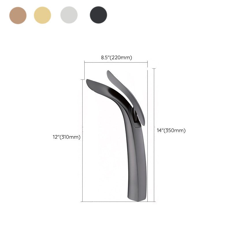 Classic Brass Single Hole Basin Faucet for Bathroom Sink