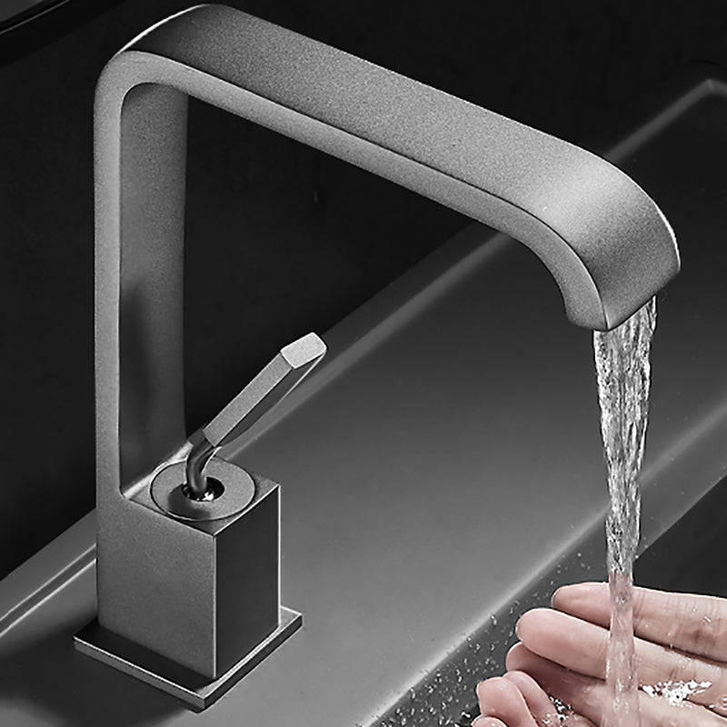 Contemporary Chrome Widespread Bathroom Sink Faucet