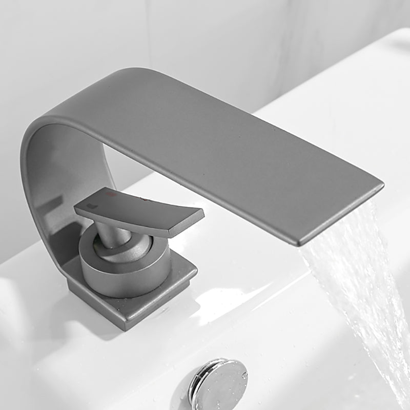 Contemporary Chrome Widespread Bathroom Sink Faucet