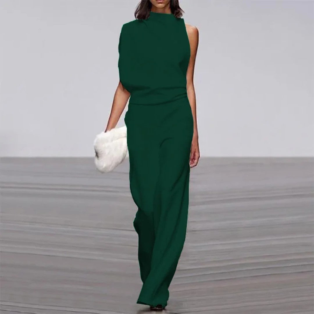 Chic Sleeveless Jumpsuit with Slim Fit and Flowy Legs - Cofik