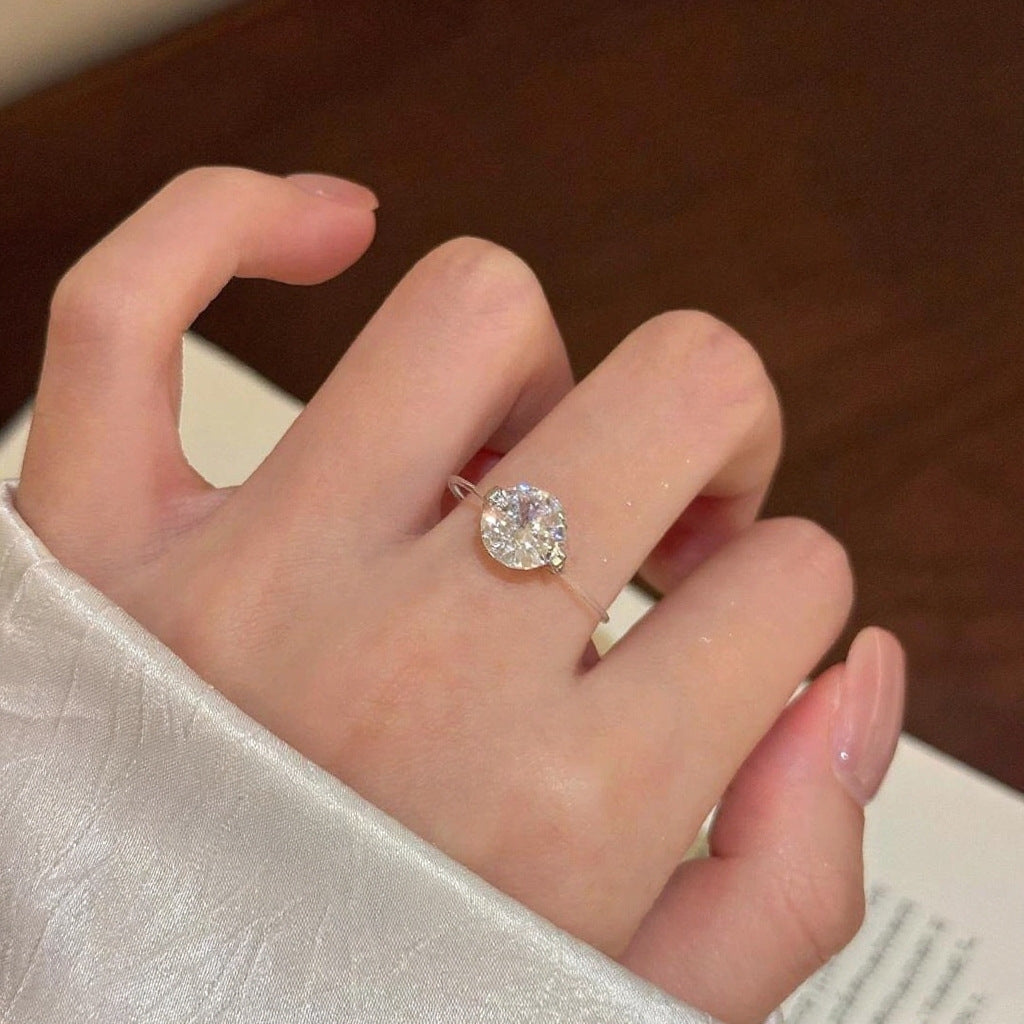 Luxury 1-2 Carat Moissanite Solitaire Ring