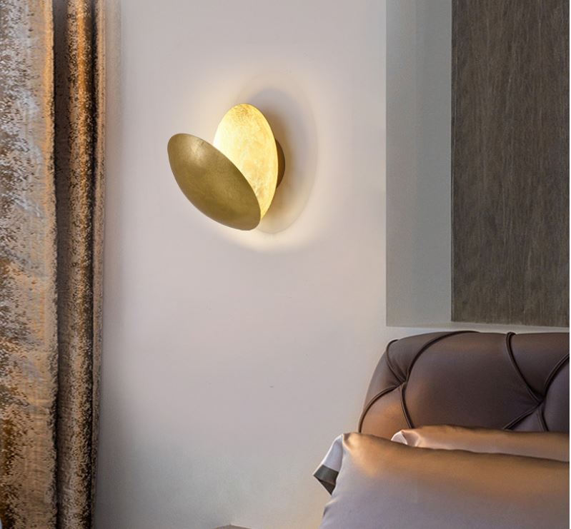 Beautiful Moon Night Table Lamp