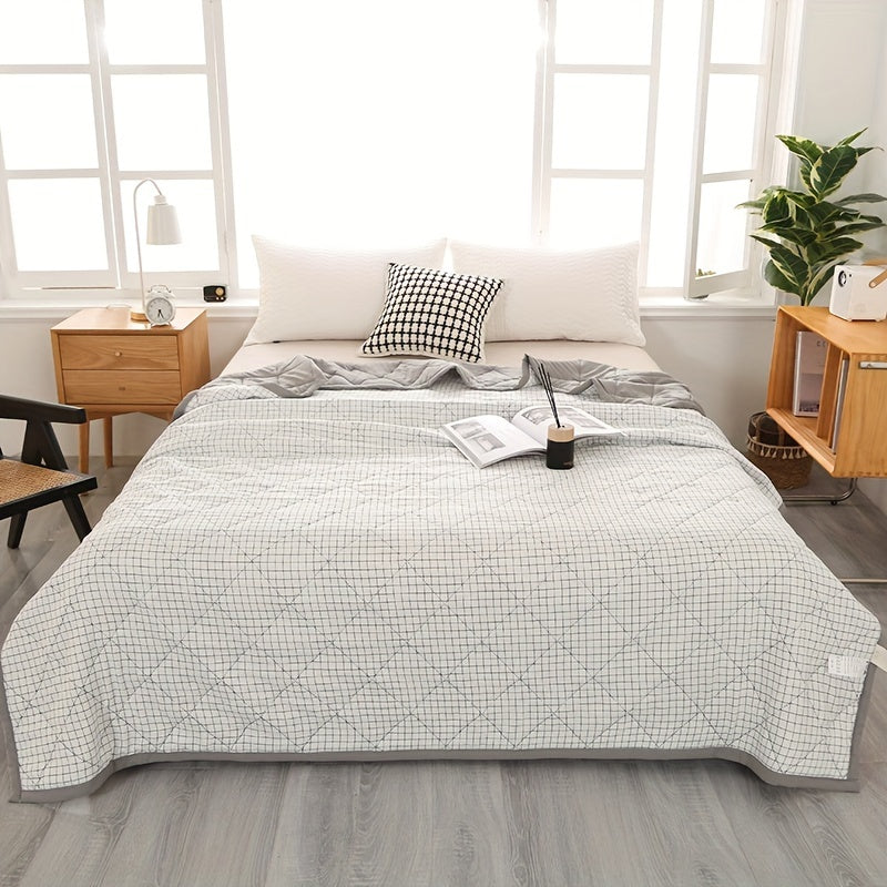 Soft Plaid Throw Blanket for Chilly Nights