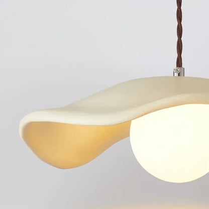 Elegant Natural Leaf Pendant Light