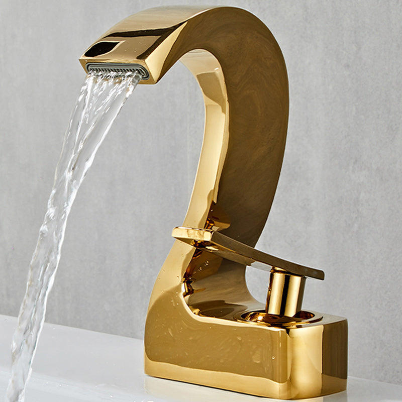 Contemporary Single Handle Bathroom Sink Faucet Brass Finish