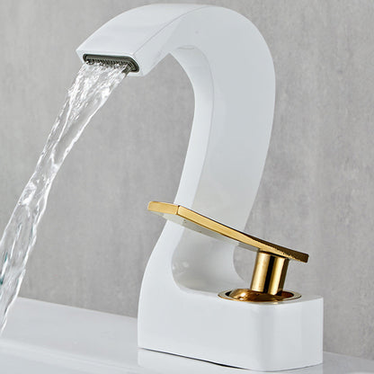 Contemporary Single Handle Bathroom Sink Faucet Brass Finish