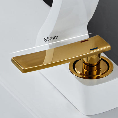 Contemporary Single Handle Bathroom Sink Faucet Brass Finish